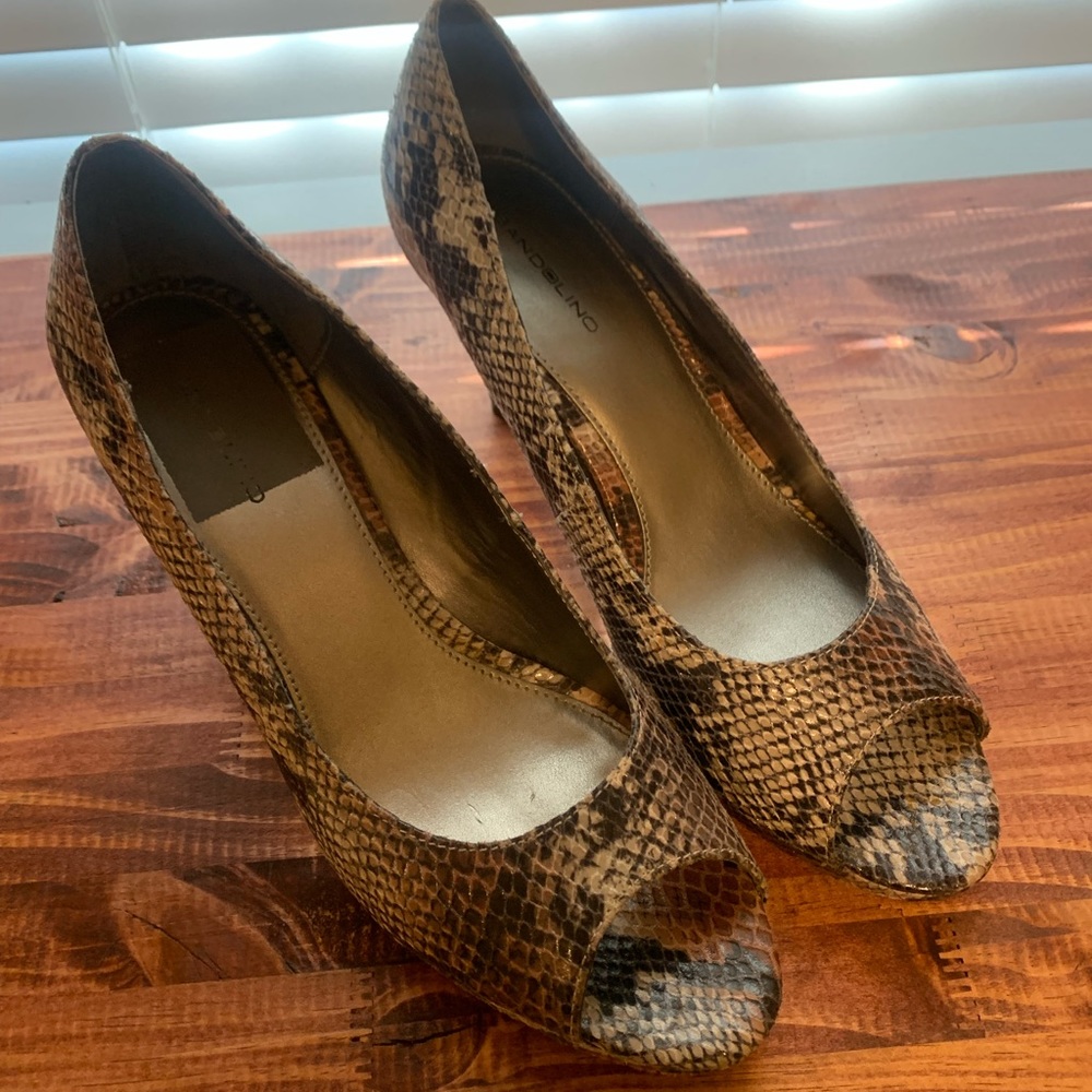 Bandolino Snakeskin Open Toe Heels, Never Worn